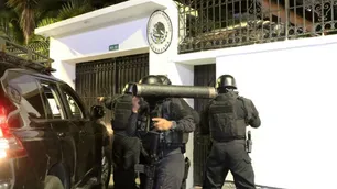 Ecuador atacó la Embajada de México en Quito para detener a un exvice de Correa condenado por corrupción