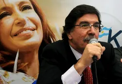 Alberto Sileoni defendió el "pagamos todos": "Las Madres de Plaza de Mayo nunca se llevaron un centavo"