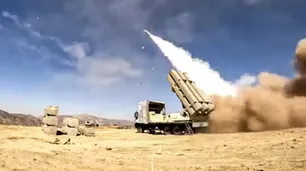 Irán construye un nuevo misil y se teme que comiencen a venderle a Rusia