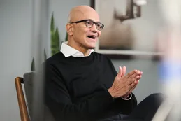 El CEO de Microsoft afirmó que la Inteligencia Artificial es un “maremoto” grande como Internet