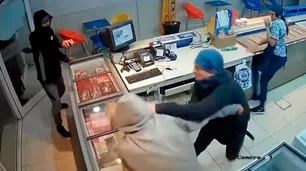 Mar del Plata: heladero rechazó a tres ladrones a las trompadas