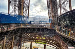 La Torre Eiffel inauguró el "vértigo de la torre" con visitas únicas: ¿en qué consiste?