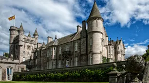 Los secretos del castillo de Balmoral, la residencia real preferida por Isabel II
