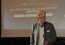 Mario Bunge: "Lo que se enseña en la facultad te impide pensar"