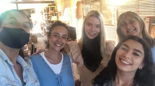 Anya Taylor-Joy pasa unos días de vacaciones en Punta del Este