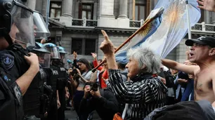Marcha por los jubilados: tras los graves incidentes, liberaron a 94 de los más de 120 detenidos