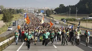 Cataluña: convocan cinco "marchas por la libertad" que culminan en tres días en Barcelona