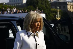 La fiscalía pide la condena de los influencers acusados por acoso virtual contra Brigitte Macron