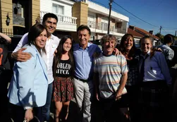 Macri presentó al futbolista Julio Cruz como candidato a intendente