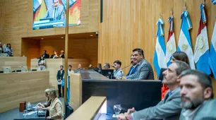 La Unicameral, escenario de batalla: la UCR despliega ofensiva contra el gobierno del PJ
