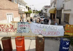 Barricadas, muros y barreras contra la inseguridad