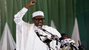 Nigeria levantó su cepo cambiario: ¿Es posible en la Argentina?