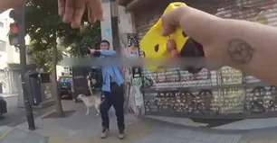 Video: la policía porteña usó la Taser para reducir a un ladrón que amenazaba con autolesionarse con un cuchillo