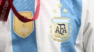 Ya salió a la venta la camiseta argentina con las tres estrellas: dónde comprarla y cuánto cuesta
