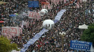 La marcha del 24 de marzo como campo de lucha en la "batalla cultural"