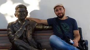 "Yo paseaba y vi gente con banderas", dijo el turco detenido en Congreso