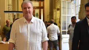 Gerardo Milman tomará "medidas institucionales" contra Florencia Carignano; ella lo denuncia por amenazas
