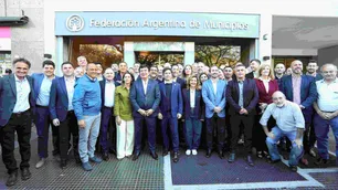 Más de 500 intendentes reclaman a Milei un cambio urgente en las políticas económicas y sociales
