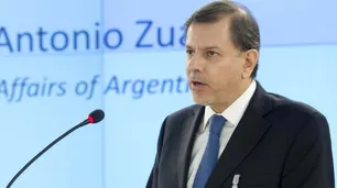 El embajador argentino en Rusia dijo que el pedido de detención de Rezai "es parte de una política constante"