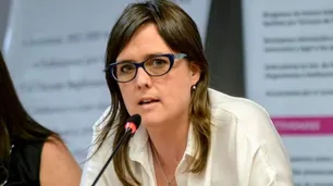 Brenda Austin busca impulsar una ley de garantía salarial para docentes en Córdoba