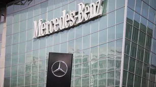 Mercedes Benz busca miles de millones en ingresos con ayuda de Google