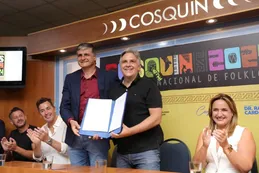 Llaryora: "No vamos a acompañar la derogación de leyes culturales"