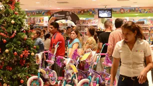 Especial Fiestas: todas las fechas de las promos bancarias para el arbolito con descuentos mayores al 40%