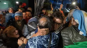Sin novedad en el sur: la "gesta kirchnerista" terminó y Lewis sigue en Lago Escondido