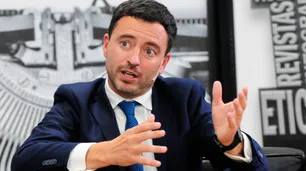 Rodrigo de Loredo: "El Gobierno entró en su trayecto final y el peronismo nos hizo mierda"