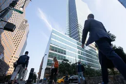 Se desploman las acciones argentinas en Wall Street