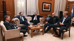 Efecto Pichetto: el Gobierno arma nuevo bloque en el Senado