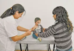 Por qué advierten que no vacunar a los niños es vulnerar su derecho a la salud