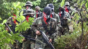 Cómo es el grupo al que adjudican el sangriento cochebomba en Colombia