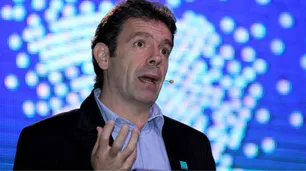 Martín Becerra: "Las plataformas van a terminar siendo reguladas"