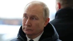 Putin suspende asalto a Mariúpol con tropas ucranianas atrapadas