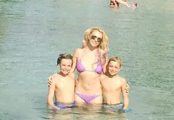 Britney Spears, escultural en bikini
