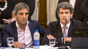Grieta macrista por la deuda: Caputo apoyó la oferta de Guzmán y Prat-Gay la criticó