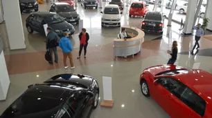 Lanzan medidas impositivas para reactivar la venta de autos