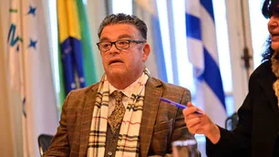Eiben impulsa que el Parlasur sesione otra vez en Córdoba y propone un foro local