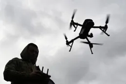 Tensión en Bélgica por una flota de drones que sobrevoló sus bases militares y obligó a cerrar dos aeropuertos