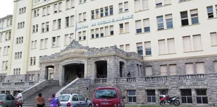 Mar del Plata: un joven de 26 años denunció que fue violado por una patota en el baño de un boliche