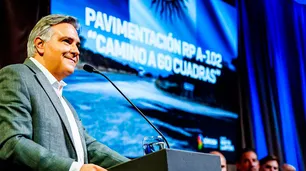"Este camino será símbolo de progreso y rebeldía": Llaryora anunció la pavimentación del Camino a 60 Cuadras y cruzó al Gobierno nacional