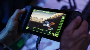 Switch de Nintendo no logra seguir el ritmo de rival PS4 de Sony