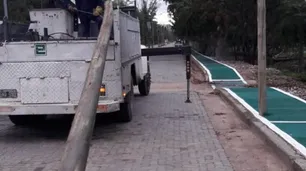 Inauguraron una bicisenda atravesada por postes en Cruz del Eje
