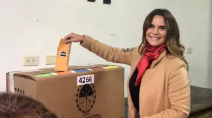Senadora K "preocupada" por Amalia Granata y el triunfo de pañuelos celestes