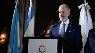 El presidente de la DAIA desafió a Rabbani: "Tiene que declarar en la Justicia, no en la radio"