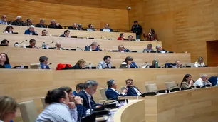 El radicalismo cuestionó el "cierre" de la Legislatura de Córdoba para ir a un acto político del PJ