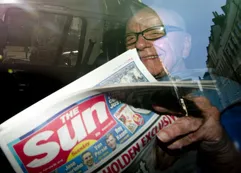 El hijo mayor de Rupert Murdoch se quedará con el control de Fox y todo el grupo mediático