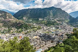 Andorra: el destino para trabajar sin pasaporte europeo con sueldos de más de mil euros
