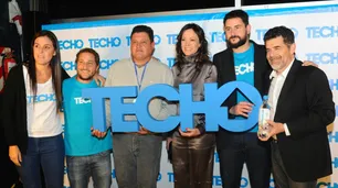 Con la presencia de políticos, periodistas y famosos se realizó la 11° cena anual de TECHO